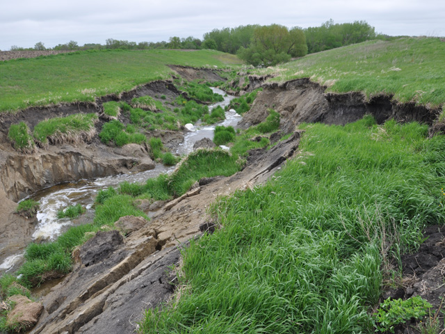Conservation compliance is a last-ditch enforcement mechanism for USDA to deal with soil erosion on highly erodible lands or wetland violations. (DTN file photo by Chris Clayton)